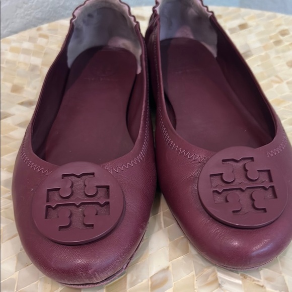 Tory Burch Red Flats Elegant Loafers 8.5 - Picture 3 of 11